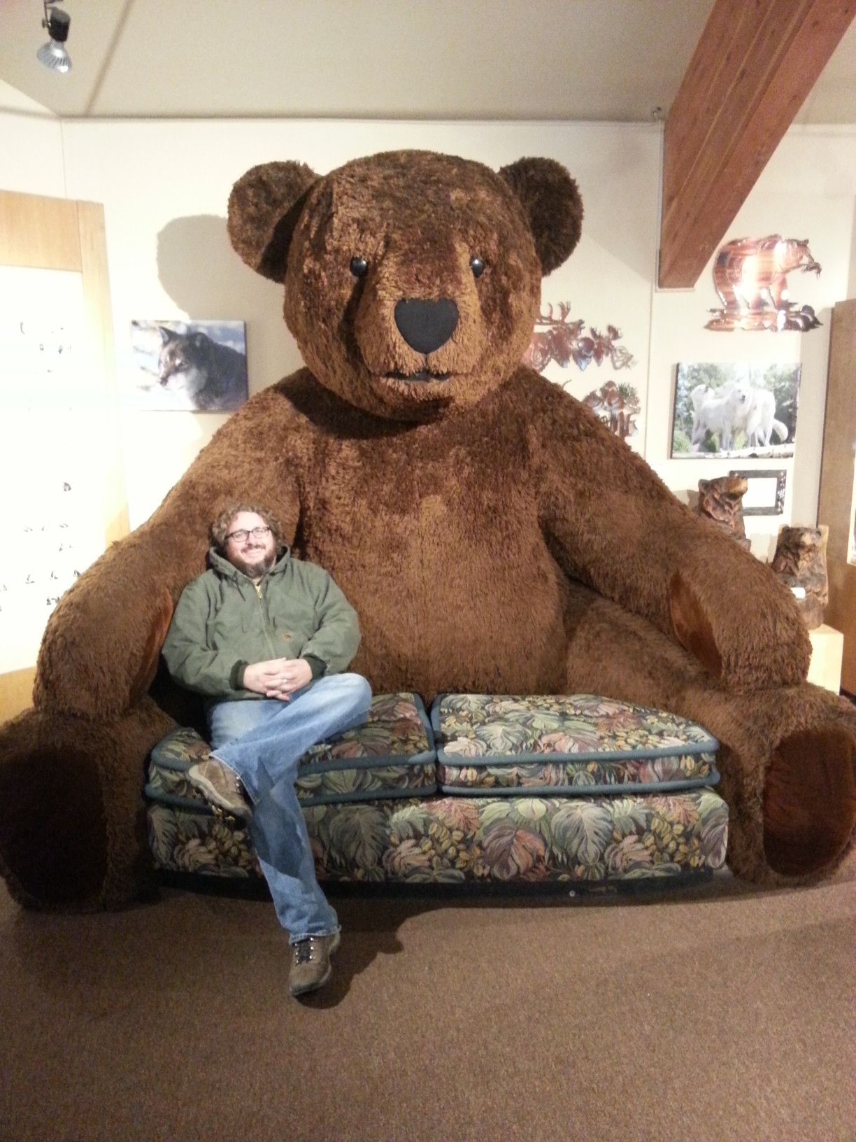 Photo d'un fauteuil ours en peluche